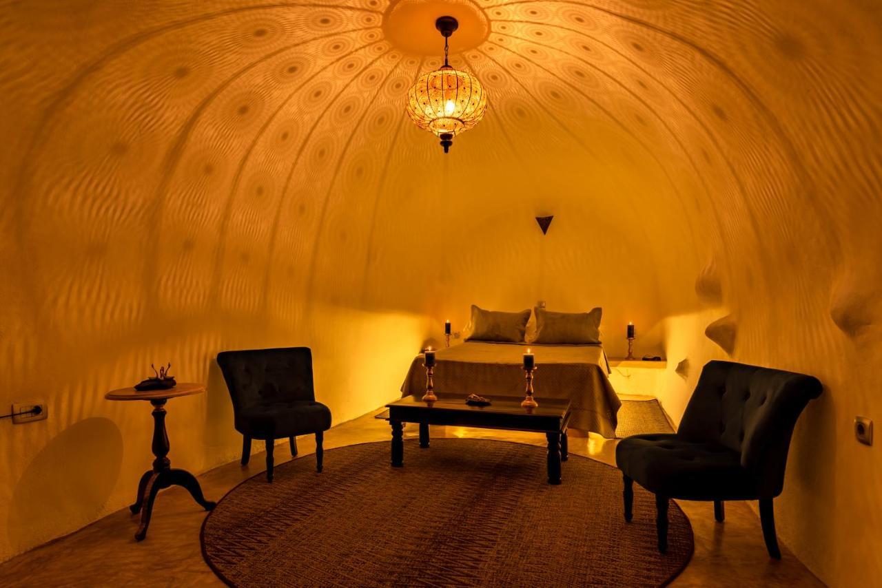 Black Bay Caves Suites Akrotírion المظهر الخارجي الصورة